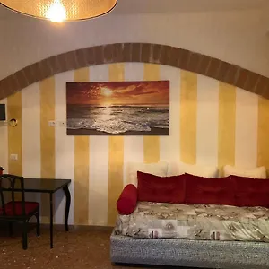 Fiumicinoa57 Oda ve Kahvaltı