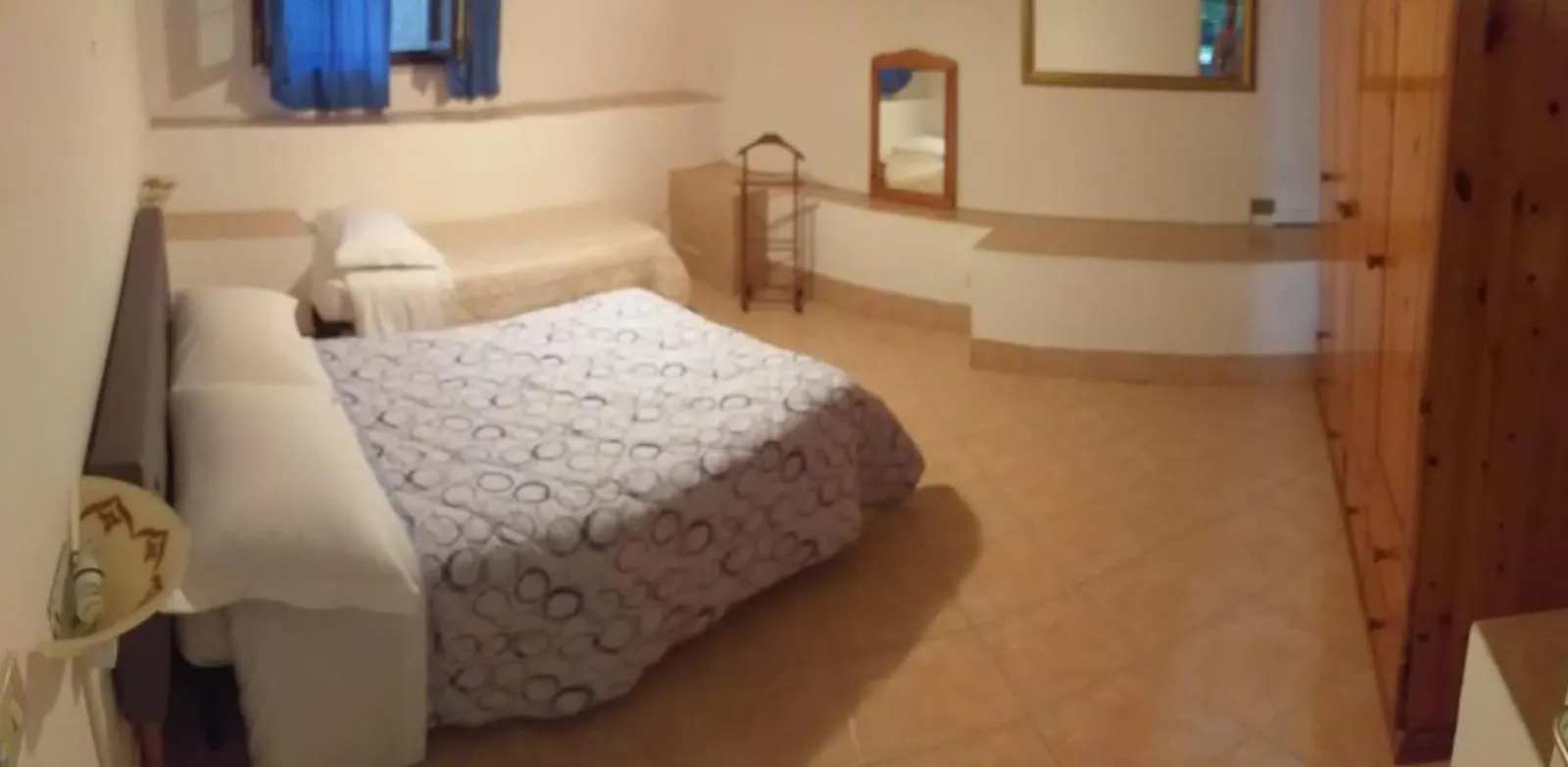 Appartamento Bilocale in seminterrato 4 posti letto Fiumicino 0*,