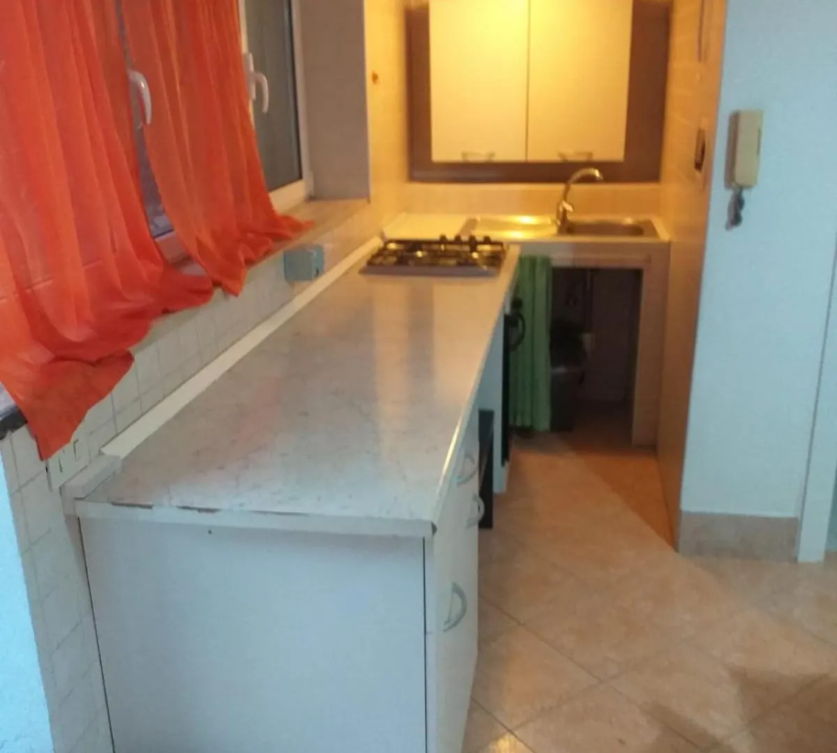 Appartamento Bilocale in seminterrato 4 posti letto Fiumicino